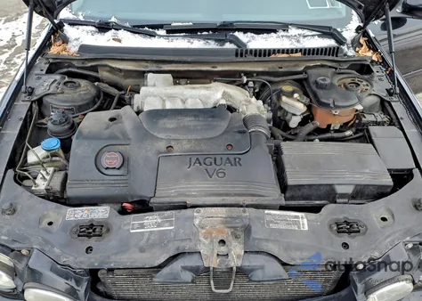 2003 Jaguar X-Type 2.5 из США, поврежденный, VIN SAJEA51D83XD19261